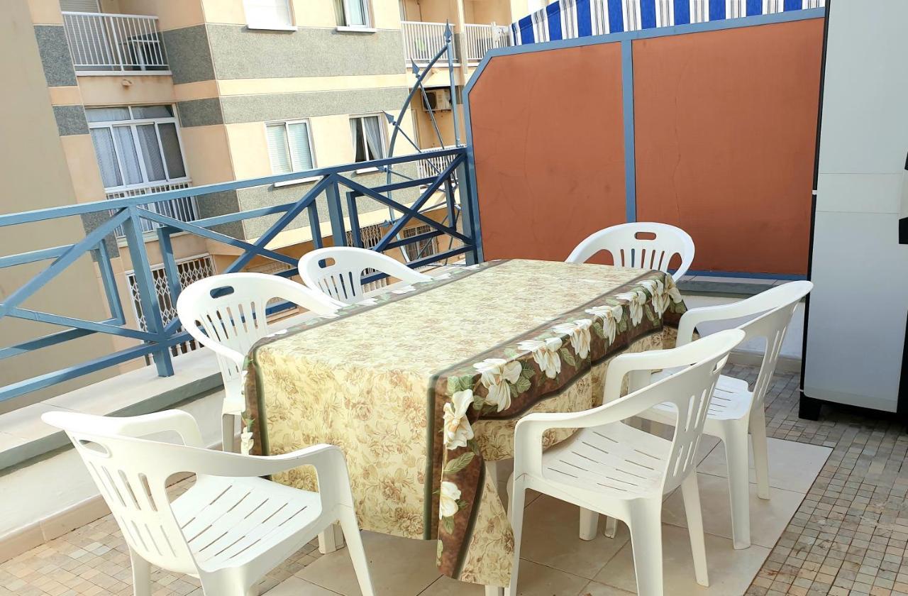 Penthouse Residencial Virginia Lejlighed Torrevieja Eksteriør billede